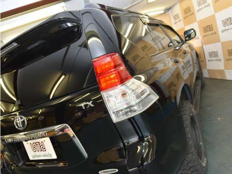 LAND CRUISER PRADO-6