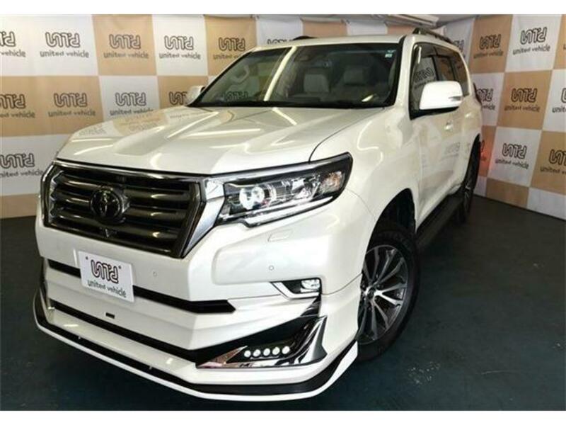 TOYOTA　LAND CRUISER PRADO