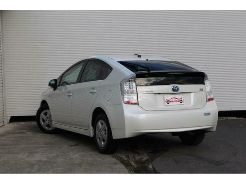 PRIUS-2