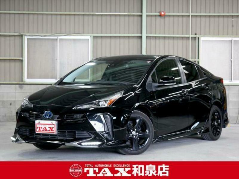 TOYOTA　PRIUS