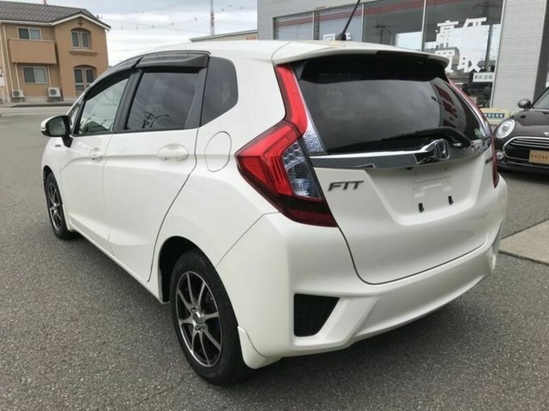 FIT HYBRID-7