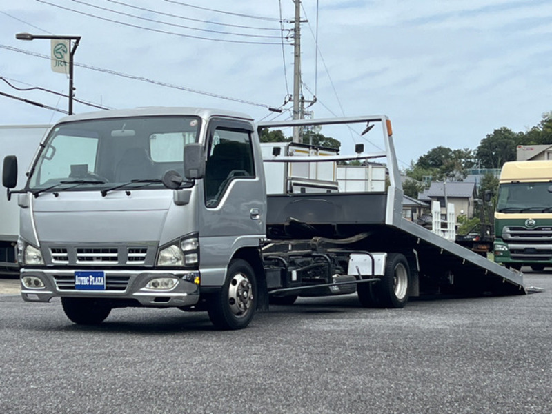 ISUZU　ELF