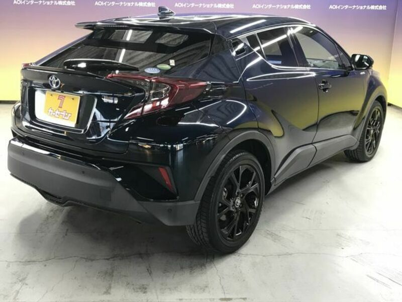 C-HR-10