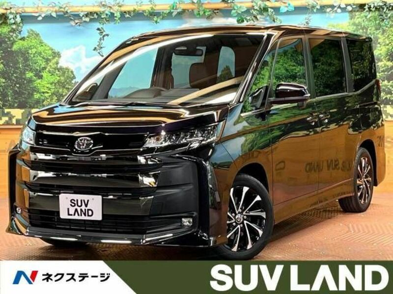 TOYOTA　NOAH