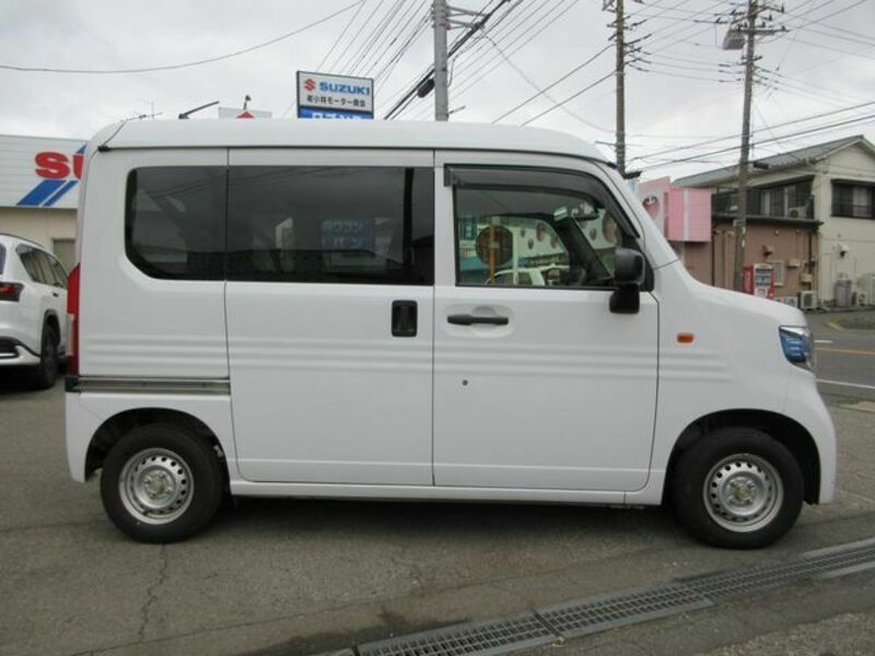 N-VAN-7