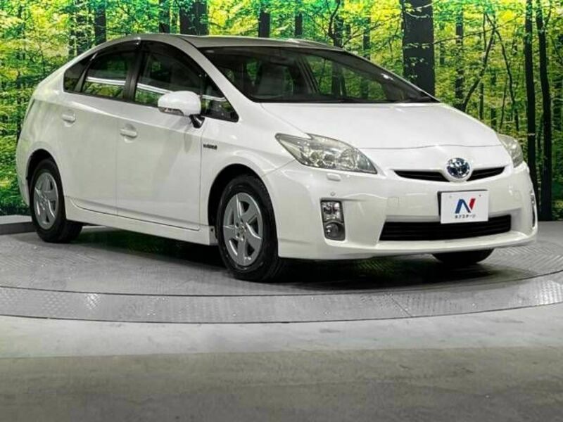 PRIUS-16