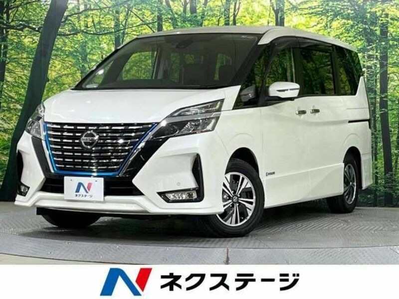 NISSAN　SERENA