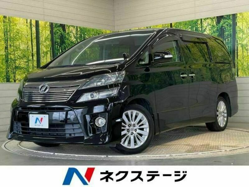 TOYOTA　VELLFIRE