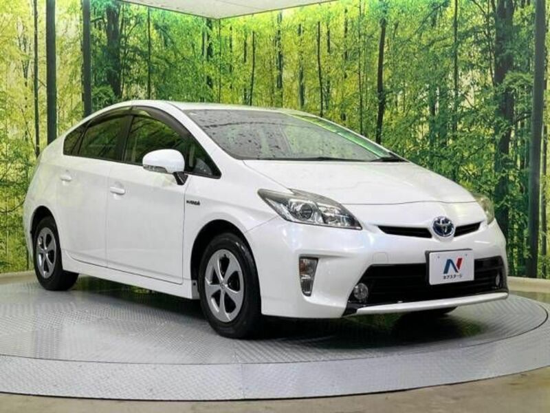 PRIUS-16