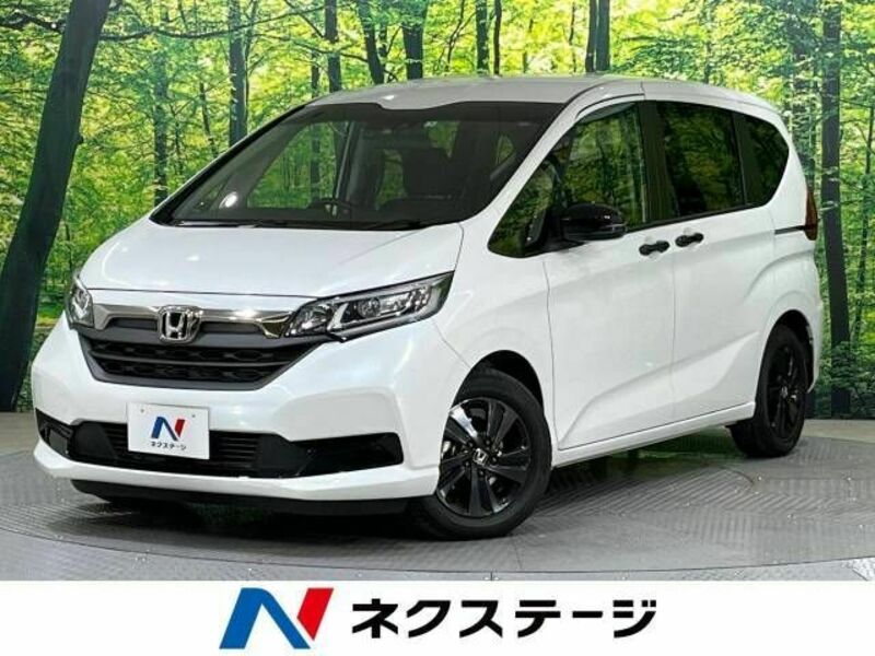 HONDA　FREED