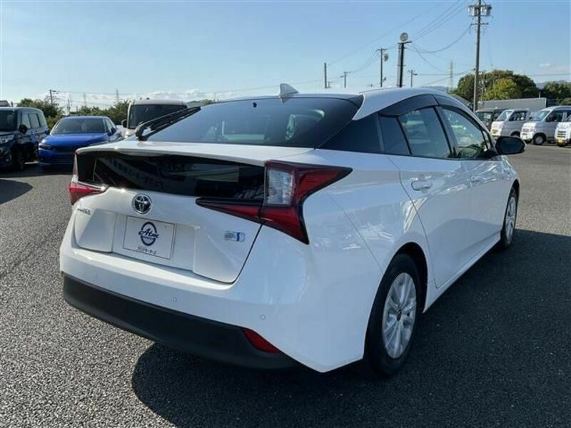 PRIUS-5