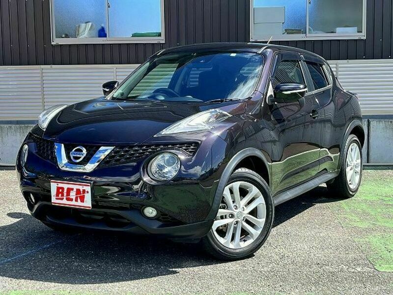 NISSAN　JUKE