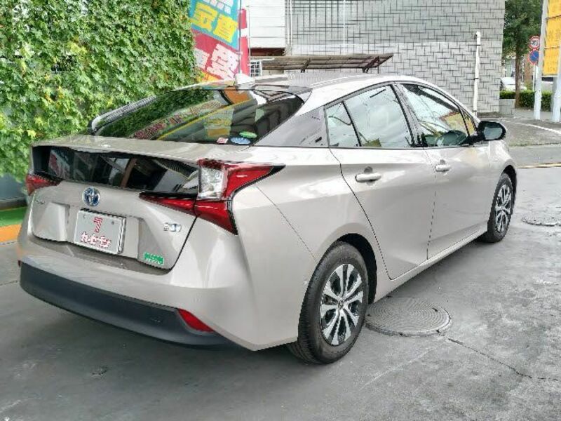 PRIUS-2