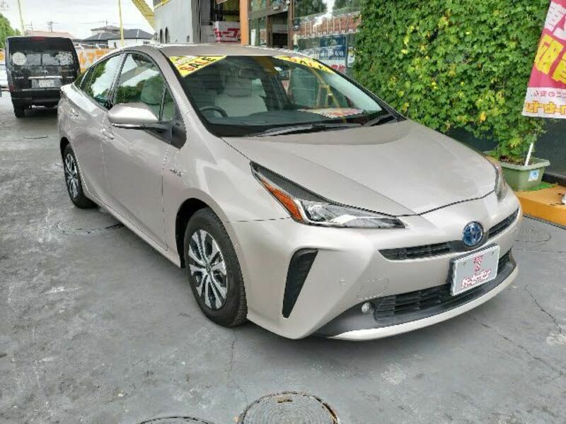 PRIUS-6