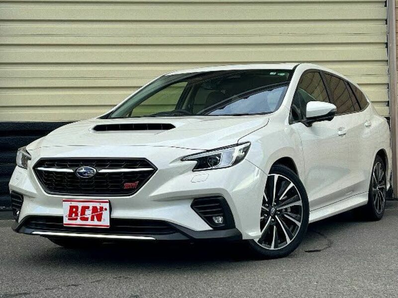 SUBARU　LEVORG