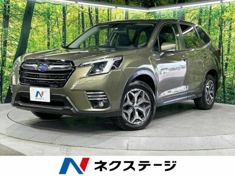 SUBARU　FORESTER