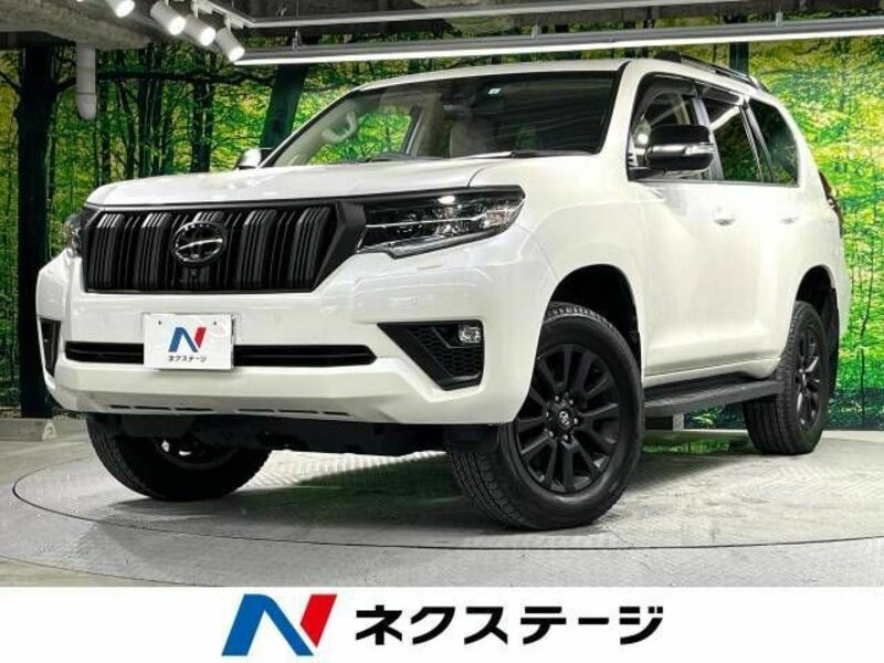 TOYOTA　LAND CRUISER PRADO