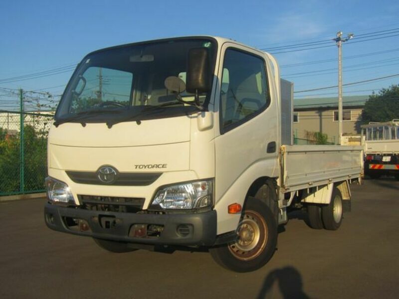 TOYOTA　TOYOACE