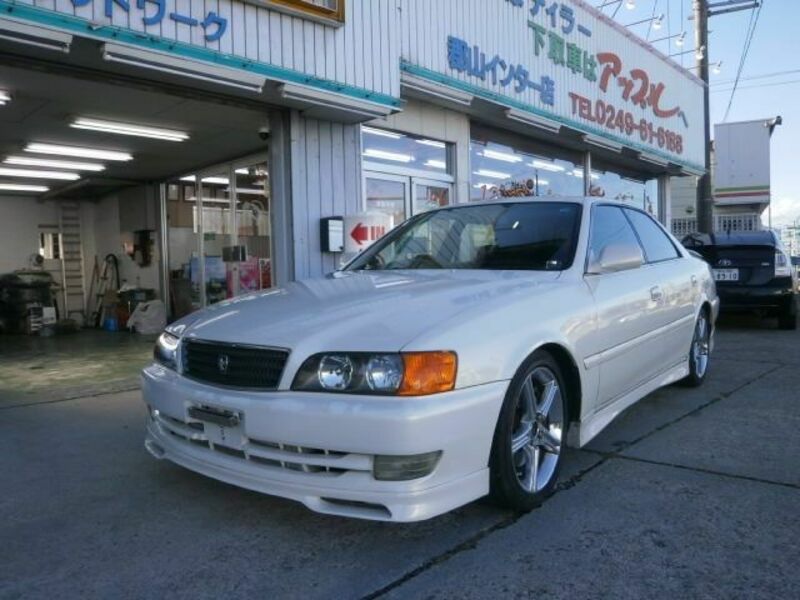 TOYOTA　CHASER