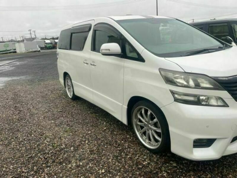 VELLFIRE-2