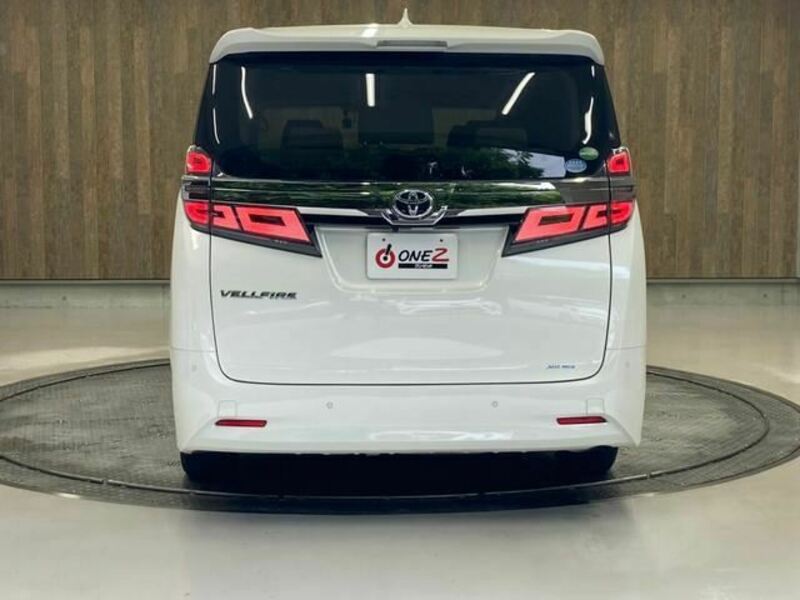 VELLFIRE-3