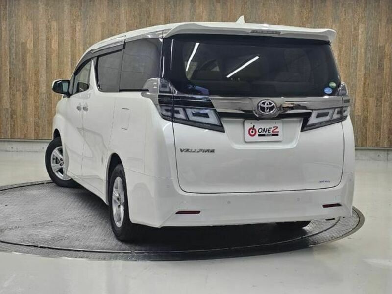 VELLFIRE-4