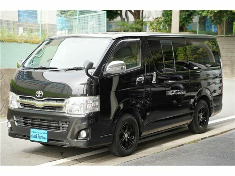 HIACE VAN-13