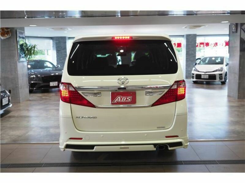 ALPHARD-10