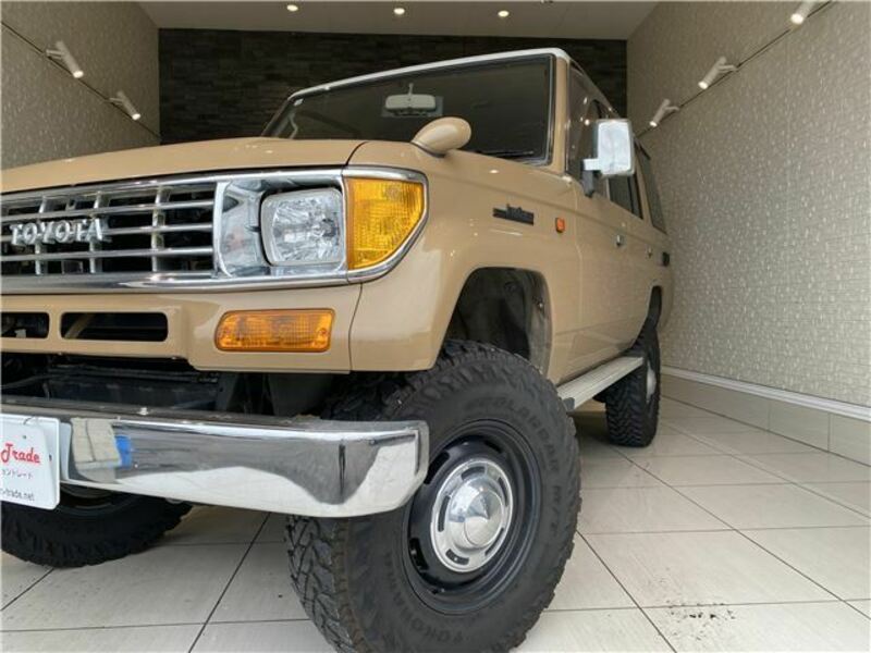 LAND CRUISER PRADO-1