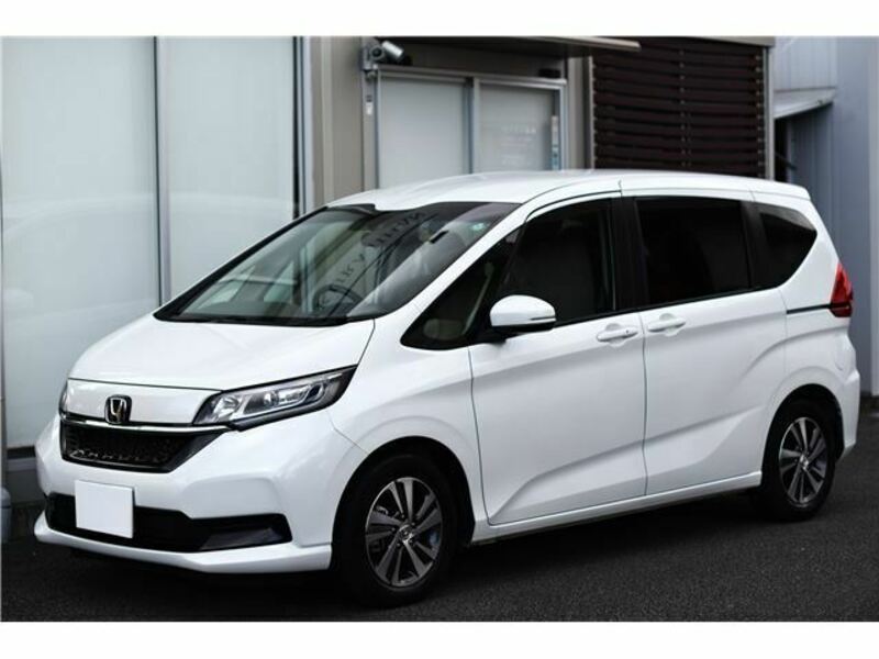 HONDA　FREED