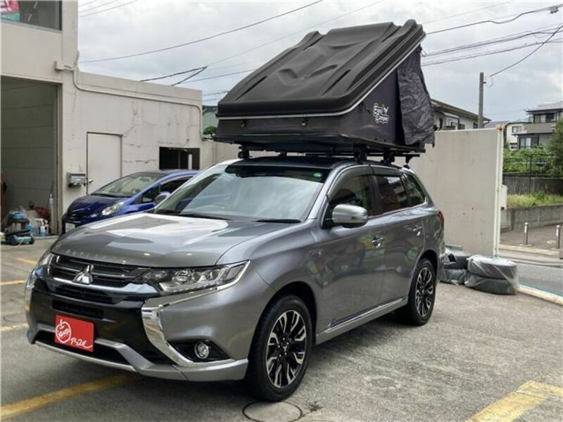 OUTLANDER PHEV-7