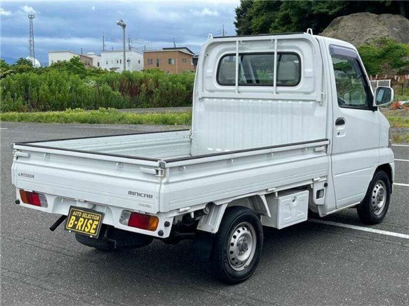 MINICAB TRUCK