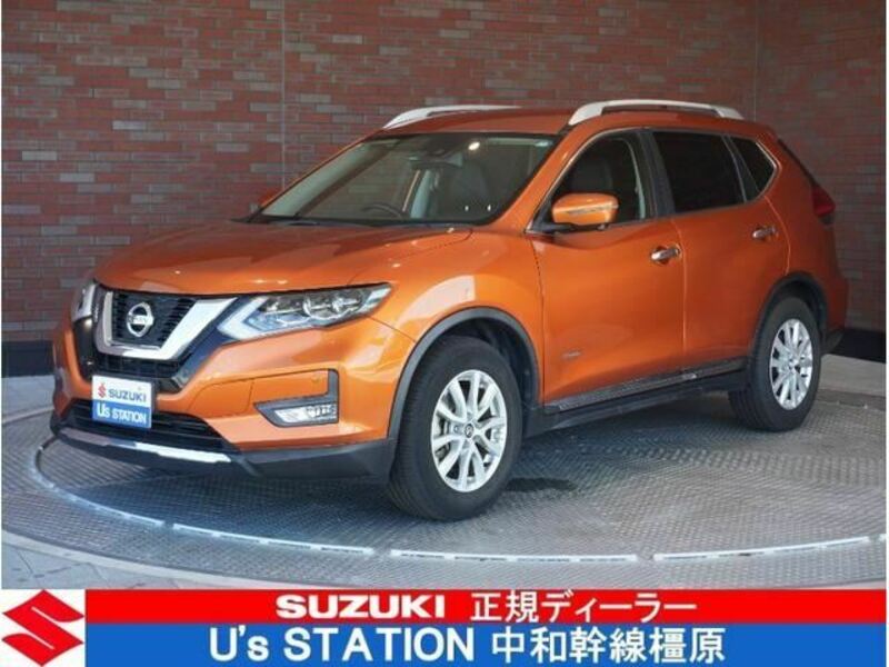 NISSAN　X-TRAIL