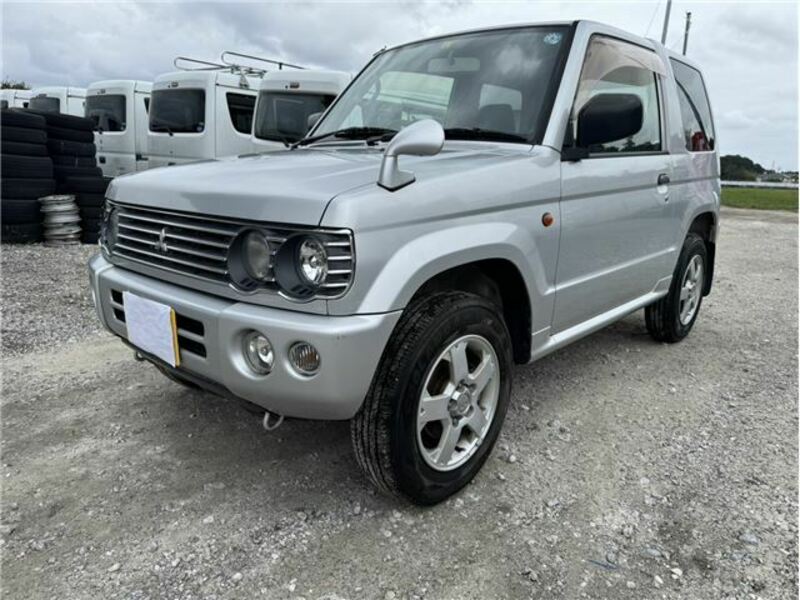 MITSUBISHI　PAJERO