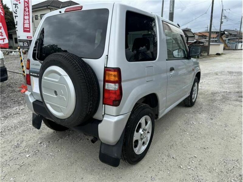 PAJERO-7