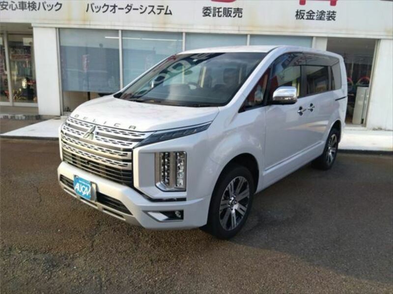 MITSUBISHI　DELICA D5