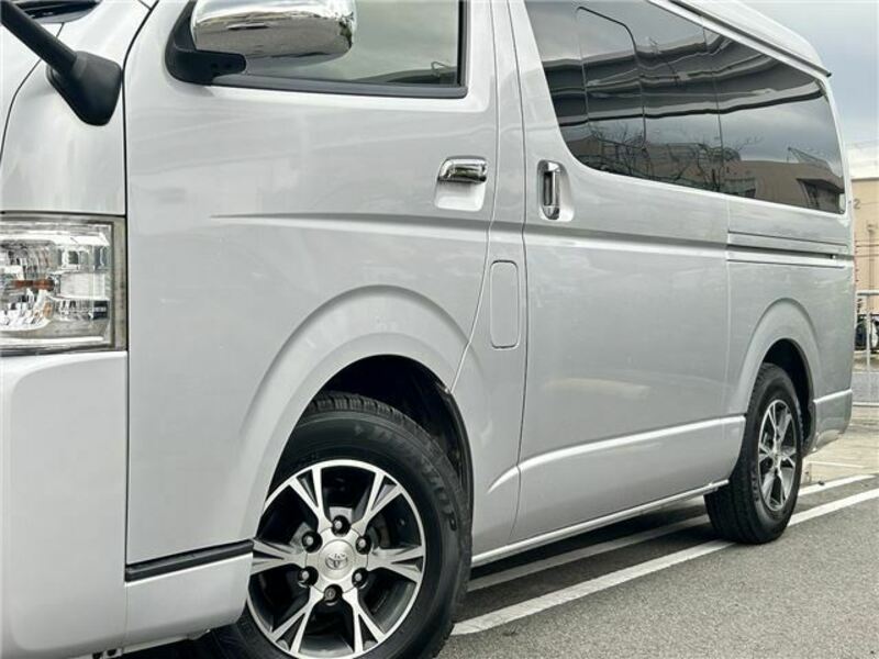 HIACE VAN-42