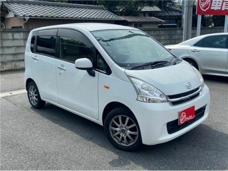 DAIHATSU　MOVE