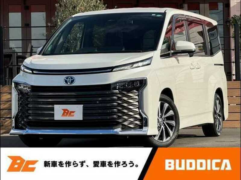 TOYOTA　VOXY