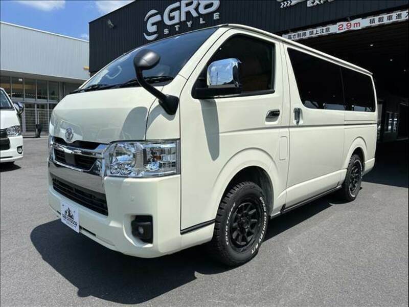 HIACE VAN-11