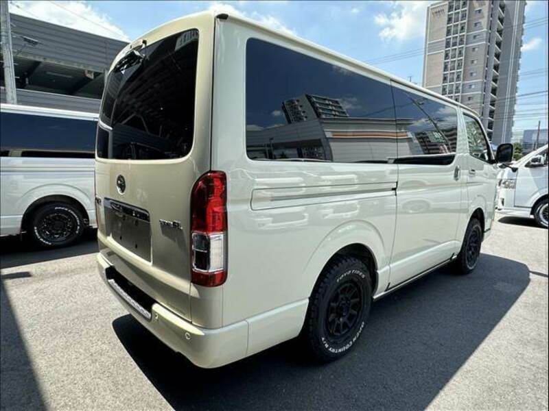 HIACE VAN-14