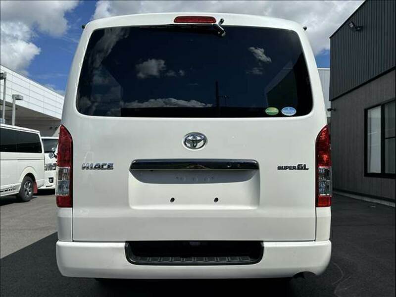 HIACE VAN-2