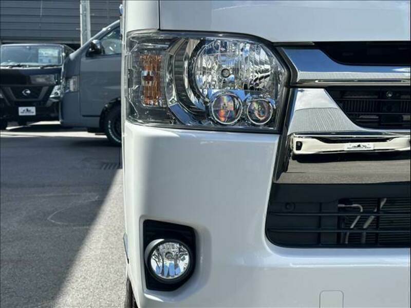 HIACE VAN-5