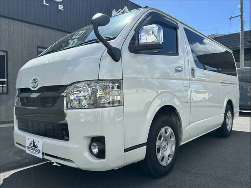 HIACE VAN-11