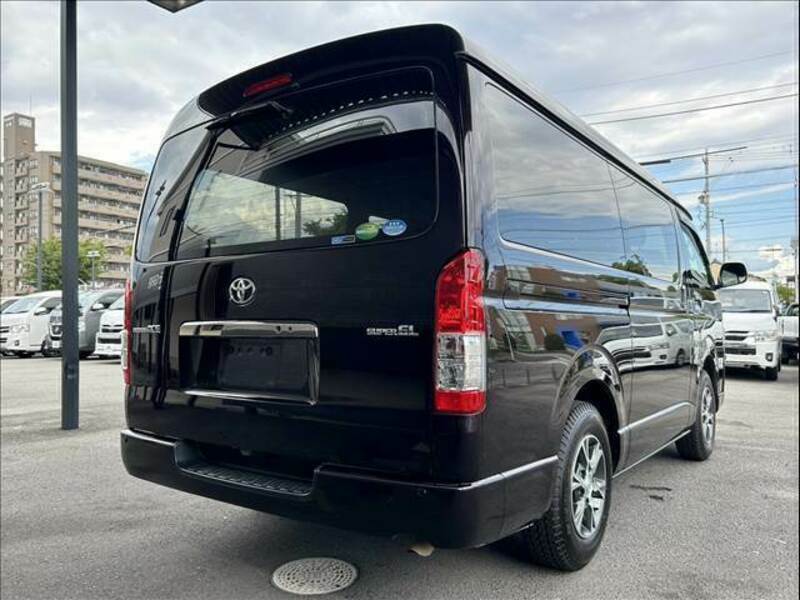 HIACE VAN-14