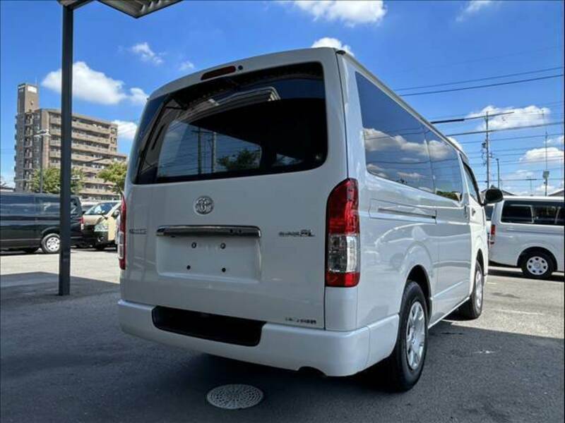 HIACE VAN-14