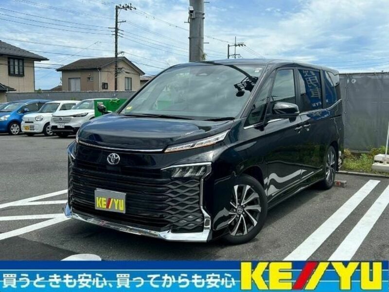 TOYOTA　VOXY