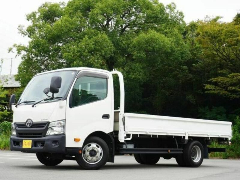 TOYOTA　DYNA