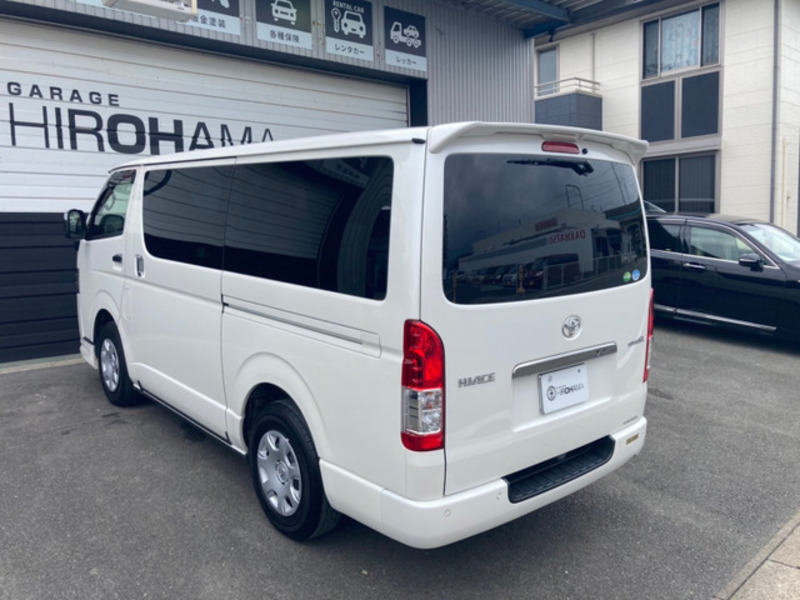 HIACE VAN-10