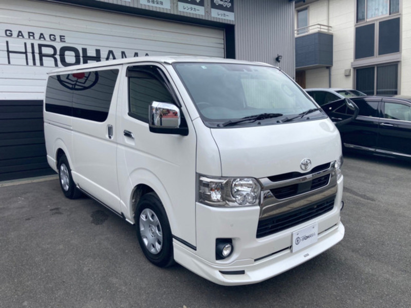 HIACE VAN-1